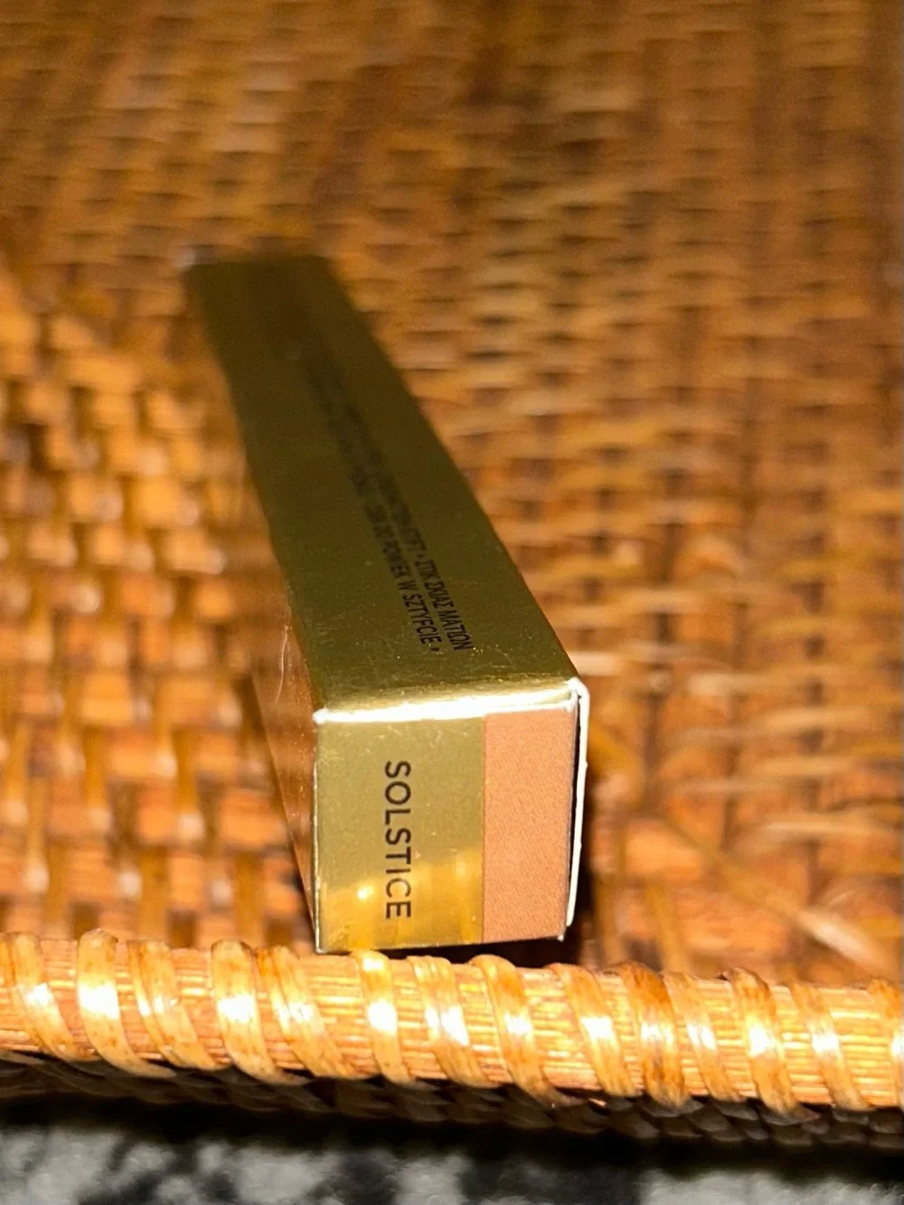 Voyeur eye shadow stick colors solstice (brown)